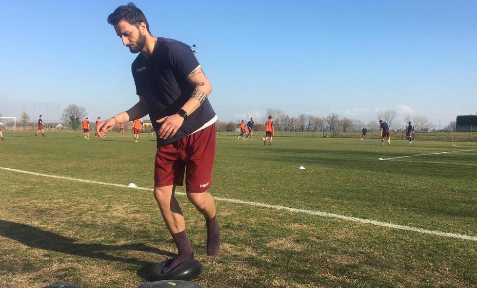 Rozzio riprende a correre a tre mesi dall’infortunio Alvitrez ancora a parte