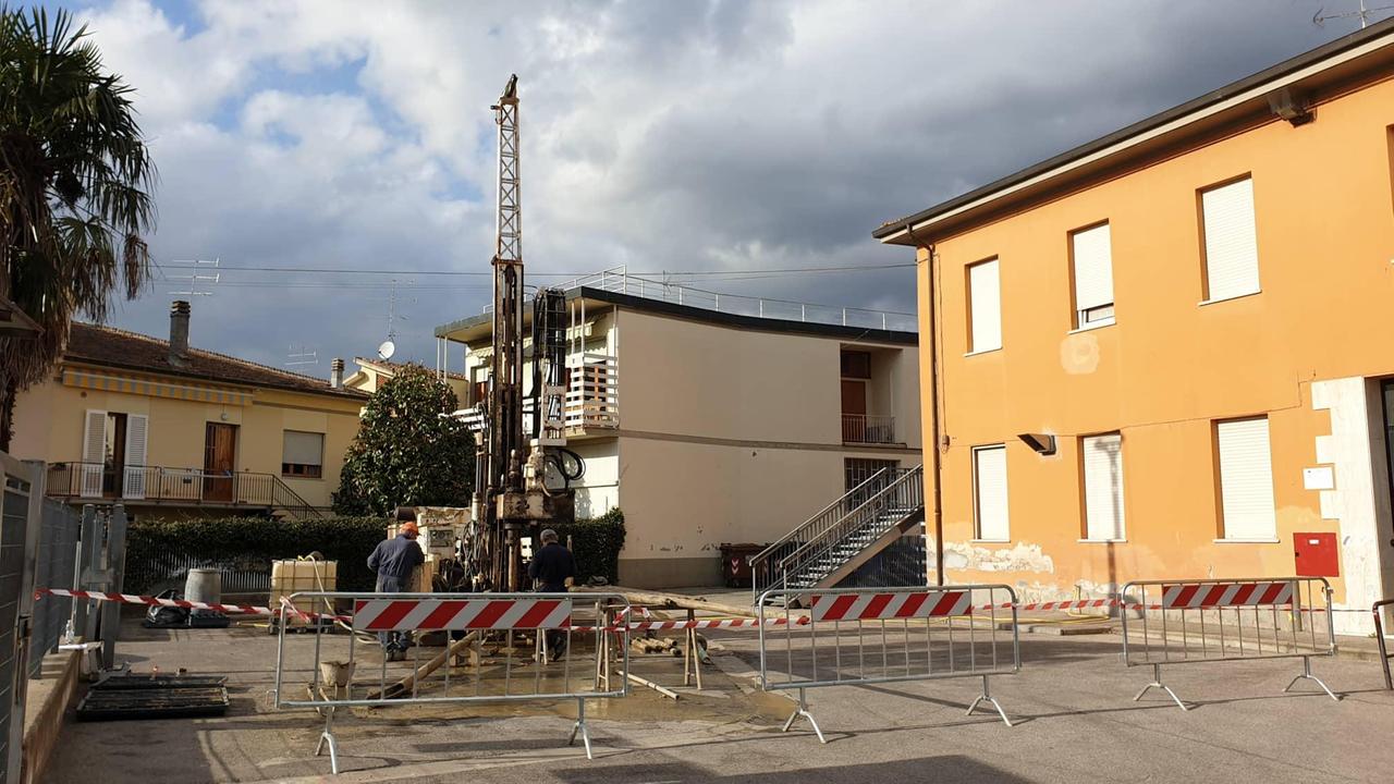 Indagini geologiche e strutturali per la scuola primaria e la scuola secondaria di Limite