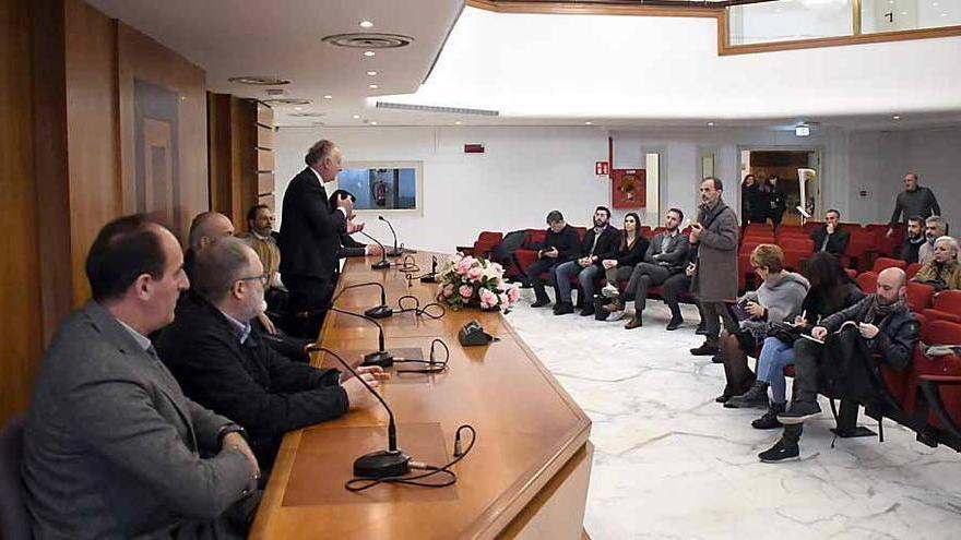 Riapre il Centro Congressi Polemica Pd-Lega sui meriti