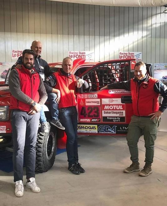 RTeam festeggia il podio conquistato alla Dakar 
