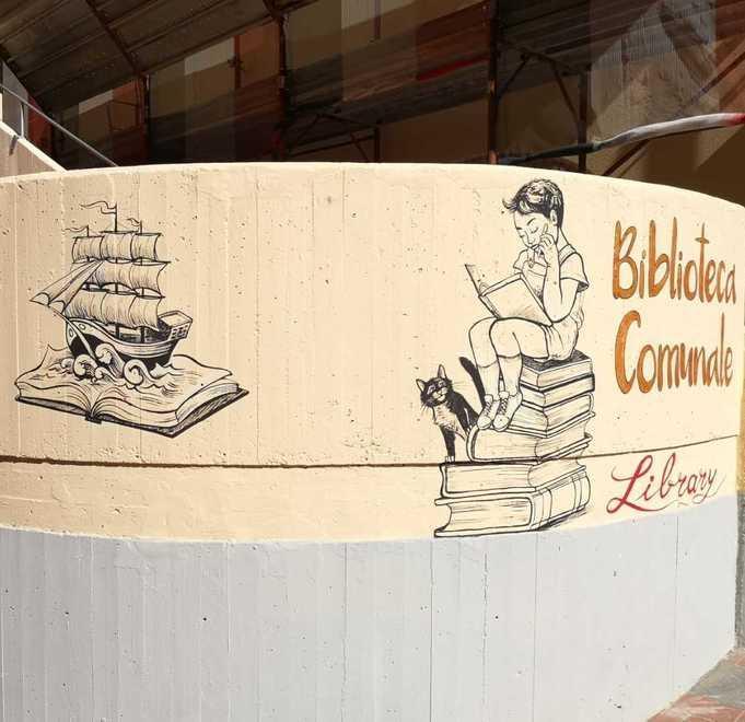 Segni d’arte alla biblioteca con i murale di Cannella