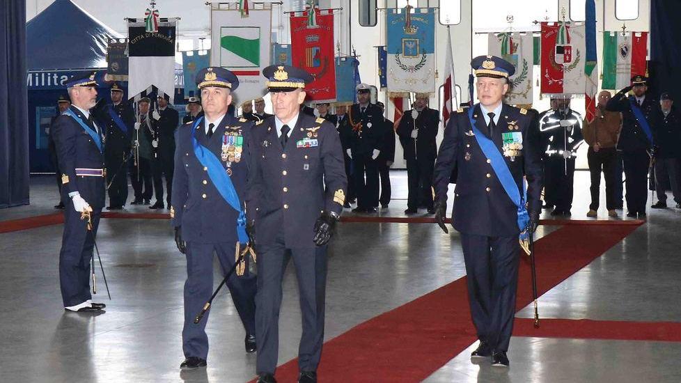 Il generale Gabellini torna alla base Nato per un doppio comando