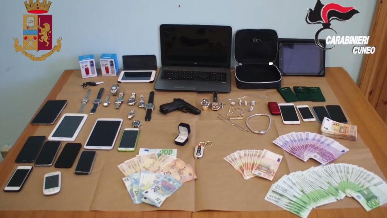 Reggio Emilia, rapine in casa: sgominata banda piemontese