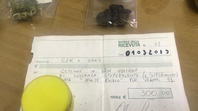 Una delle ricevute rilasciate dal giovane spacciatore