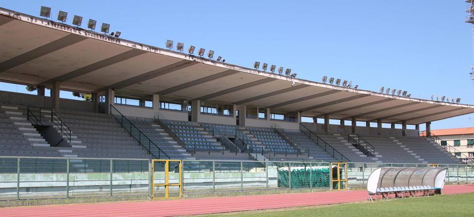 Lo stadio resta chiuso: la Viareggio Cup emigra a La Spezia 