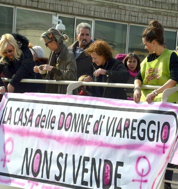 La Casa delle donne apre i propri sportelli in tutta la Versilia 