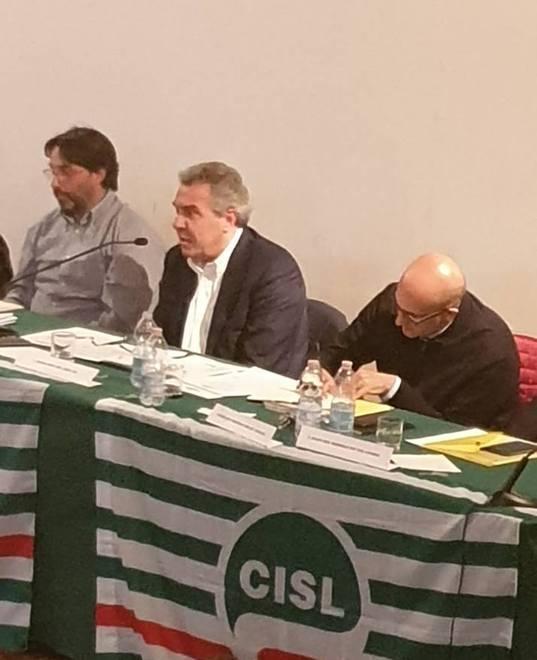 La Cisl chiede risposte al Governo per il rilancio di fabbriche e porto 
