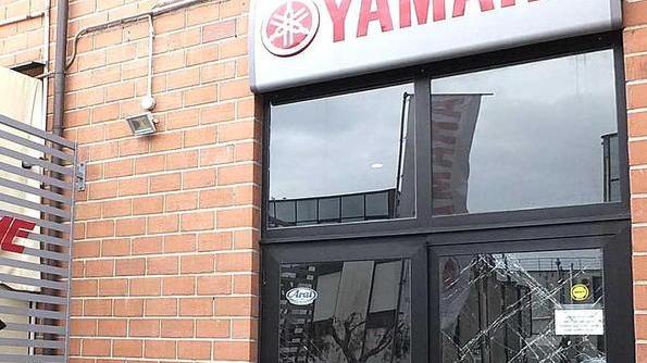 Spaccata alla Motorgame i ladri rubano tre Yamaha