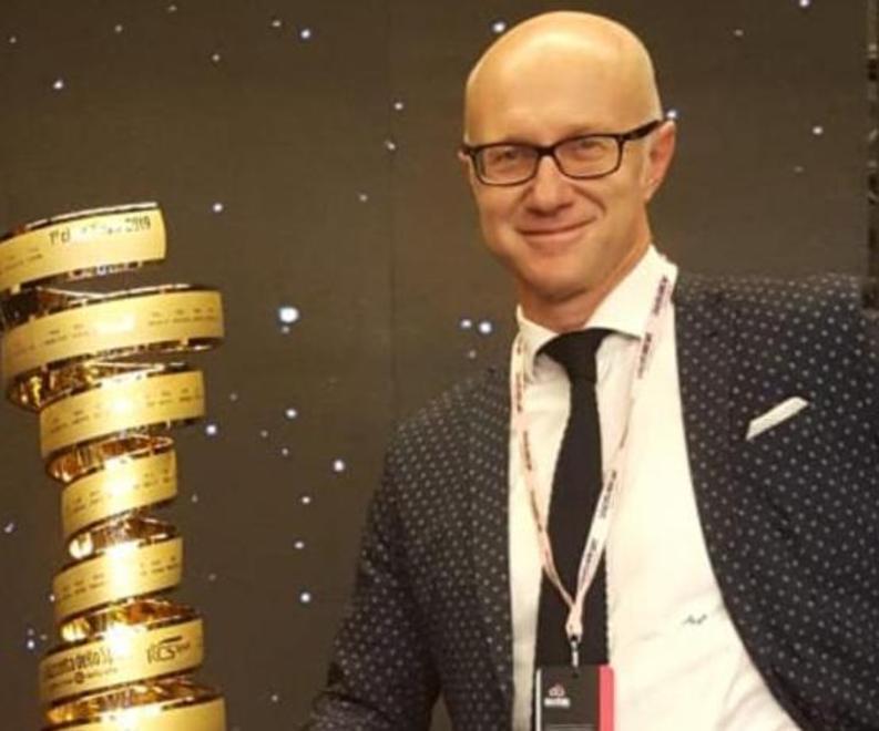 È già febbre per il Giro, parata di big dello sport per il trofeo “Senza Fine” 