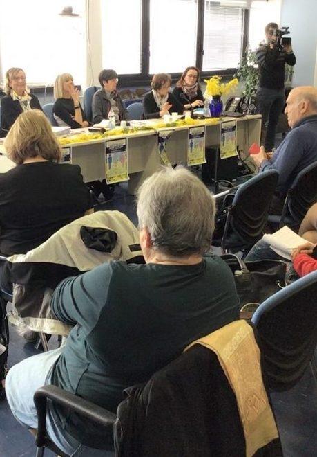 Ogni anno a Modena 1000 donne lasciano il posto di lavoro per stare in famiglia 