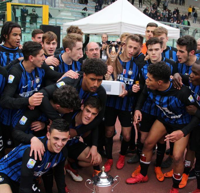 L’addio alla Viareggio Cup è solo l’inizio Lo stadio rischia di non poter riaprire più 