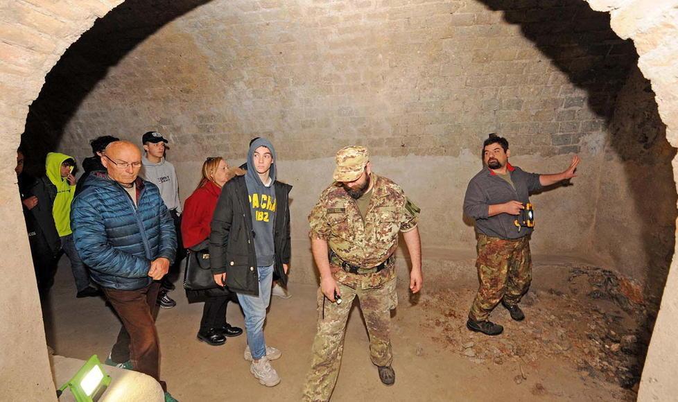 La memoria dalla suola della scarpa di un bimbo