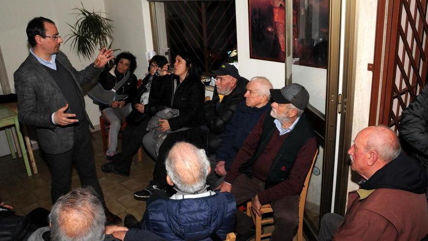 Miasmi al rione, volano stracci tra Benini e Scarlino Energia