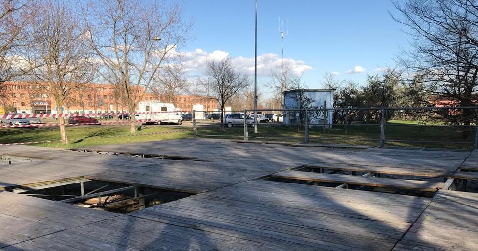 Transennato palco a rischio 