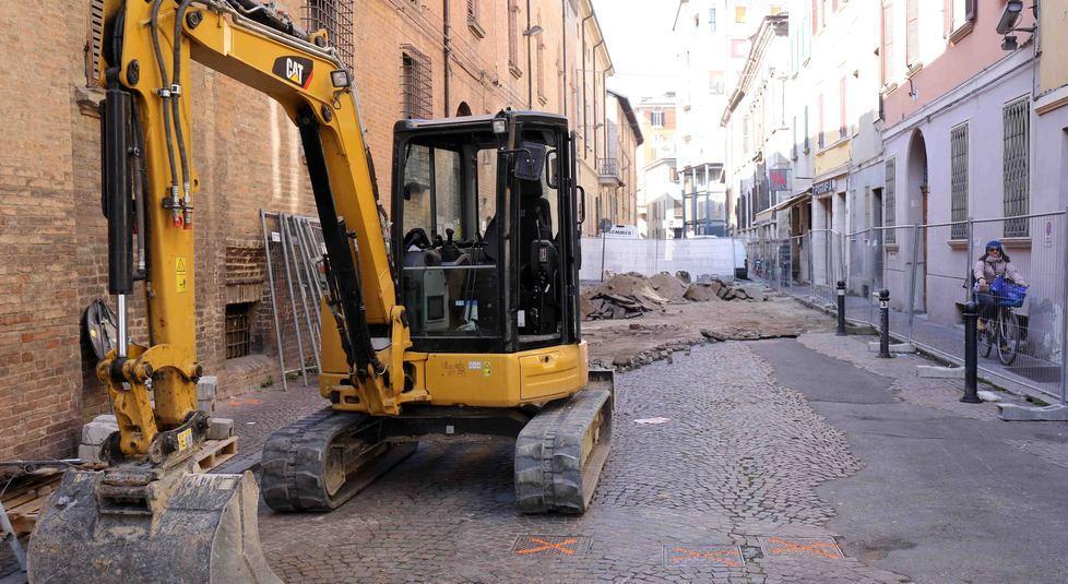 Ruspe In Azione Nel Cantiere Di Via Sessi Per La Riqualificazione Del 