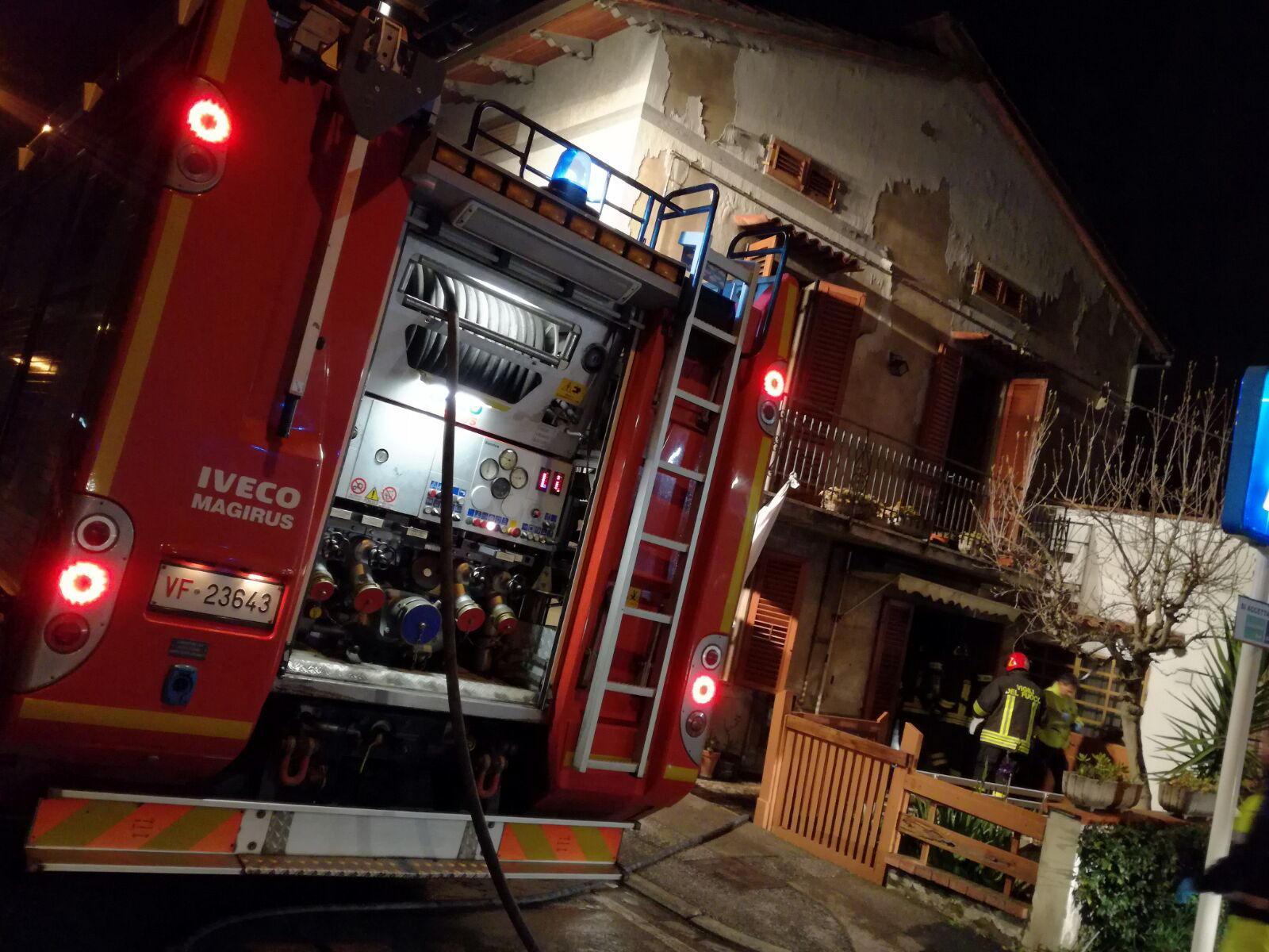 Un intervento dei vigili del fuoco ad Agliana (archivio)