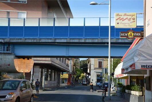 l rendering della ferrovia sopraelevata in via Marruota presentato da un comitato cittadino