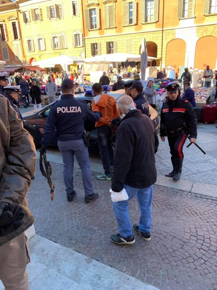 L'intervento di polizia e carabinieri