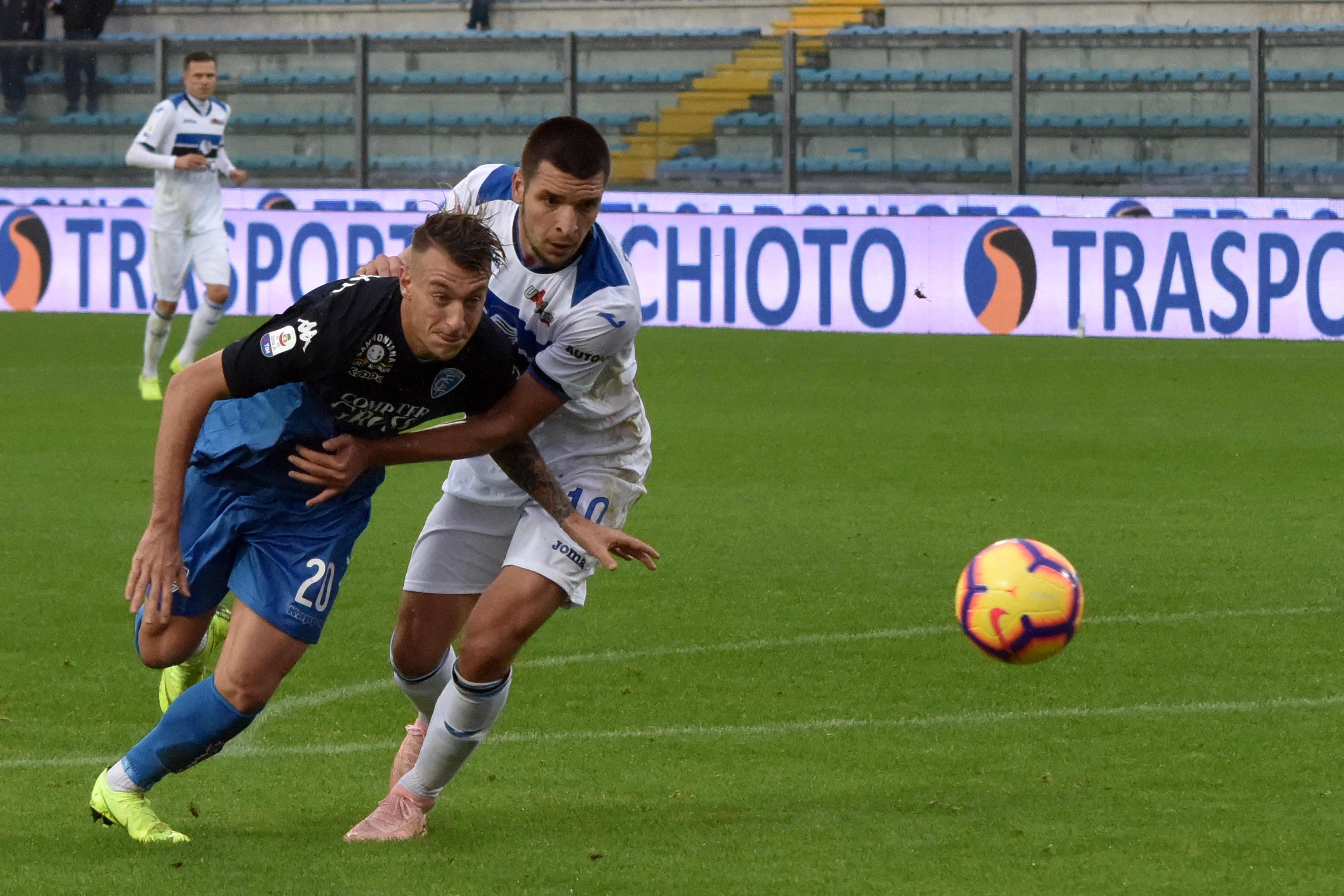 Tegola per l'Empoli: lesione al collaterale per La Gumina