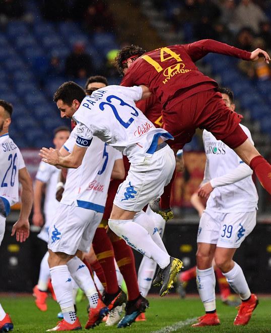 Ranieri porta un tocco Schick Ma alla fine lo salva il Var 