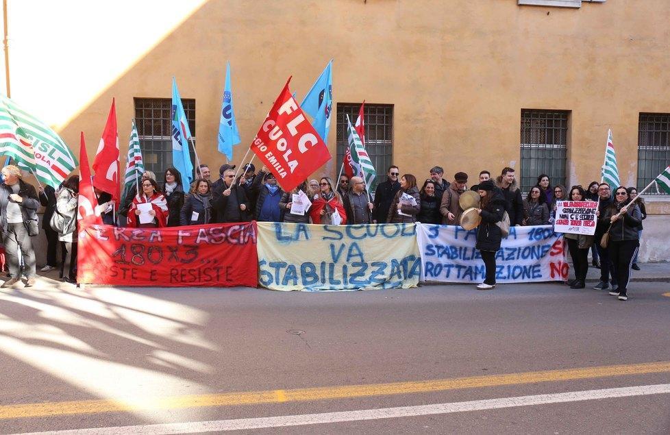 I docenti precari reggiani chiedono la stabilizzazione 