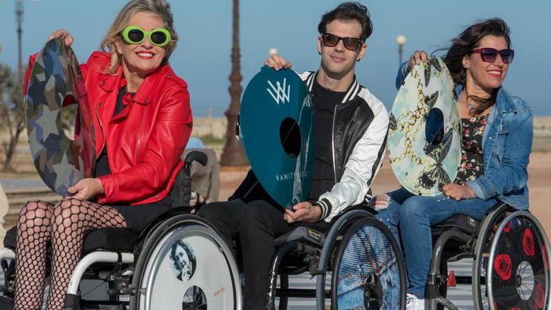 Accessori per tutti per rendere più belle e colorate le sedie a rotelle