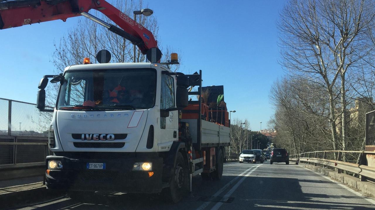Le code sul cavalcaferrovia