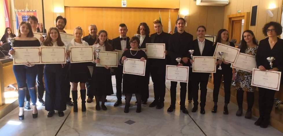 Cento concorrenti al concorso per giovani musicisti