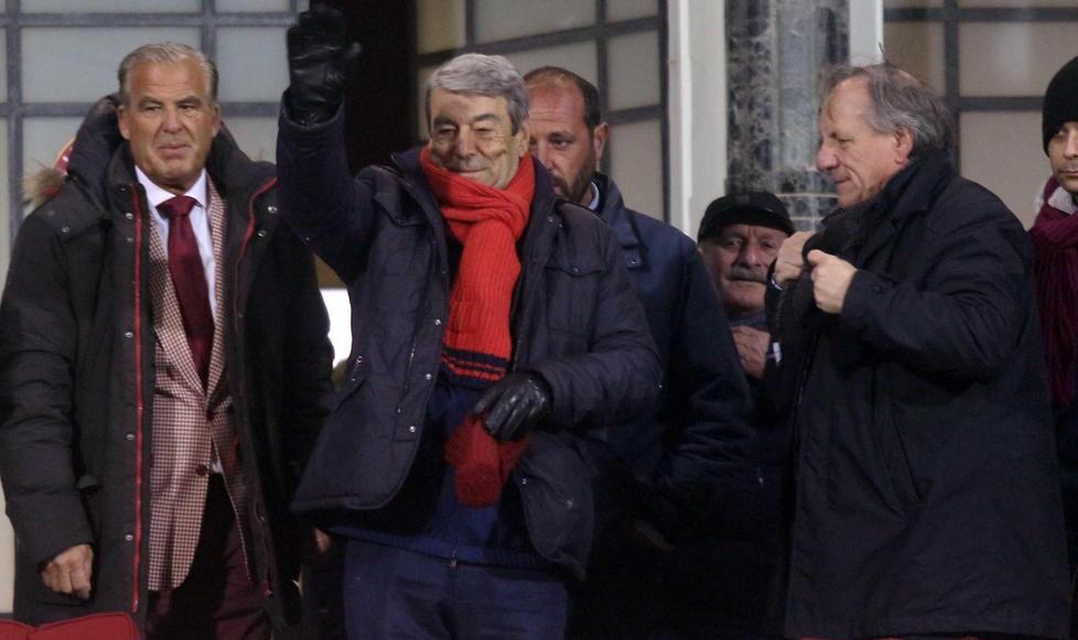 Dentro o fuori? La replica di “Noi Livorno”: «Ecco quale sarebbe il nostro progetto» 