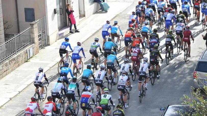 Tanta pianura e poi il gran finale sulle salite dell’Alta Valdicecina