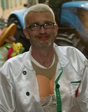 Carrista del “Guercino” si spegne nel sonno Il Carnevale è in lutto 