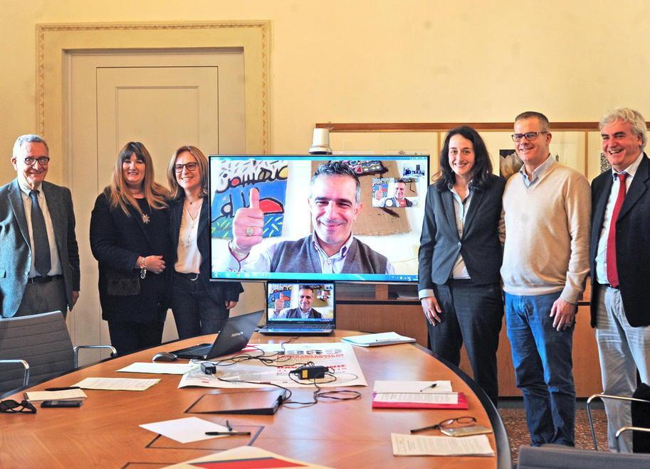 La conferenza stampa nel corso della quale è stato presentato l’evento “L’uomo che cadde su Monsummano” in programma il 21 maggio