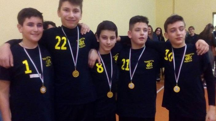 Le finali sono roba da “piranha” bandiera giallonera sull’Under 13