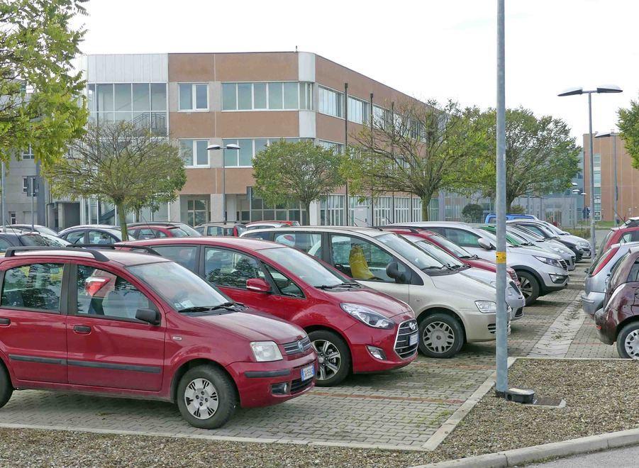 Lavori nel parcheggio dell’ospedale a Cona Chiusure alternate