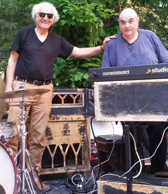 Guarnera e Vallicelli si esibiscono allo Spirito E il live diventa disco