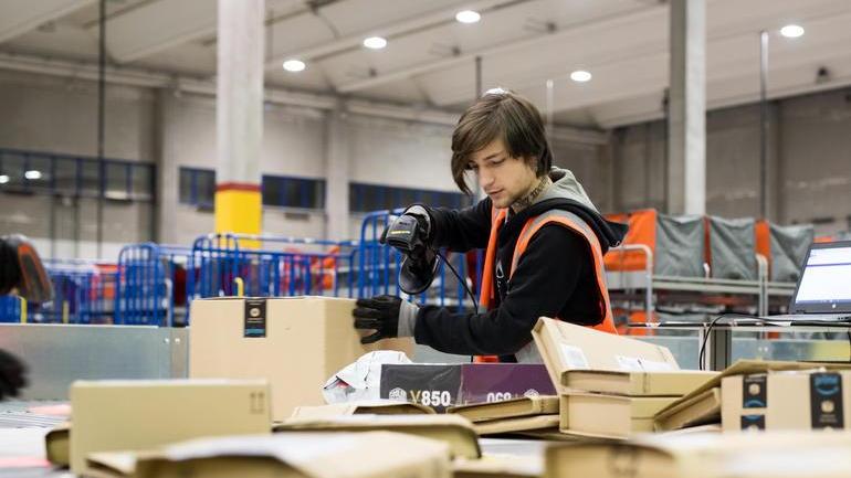 Il corriere pistoiese fa boom con Amazon e si espande anche a Varese e in Piemonte