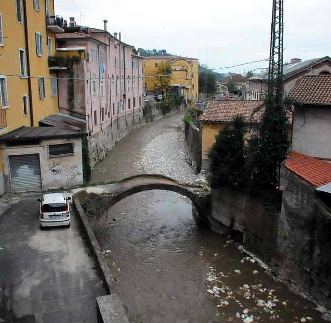 Giù i ponti di Groppoli ed ex Walton: altolà del Comune alla Regione Toscana 