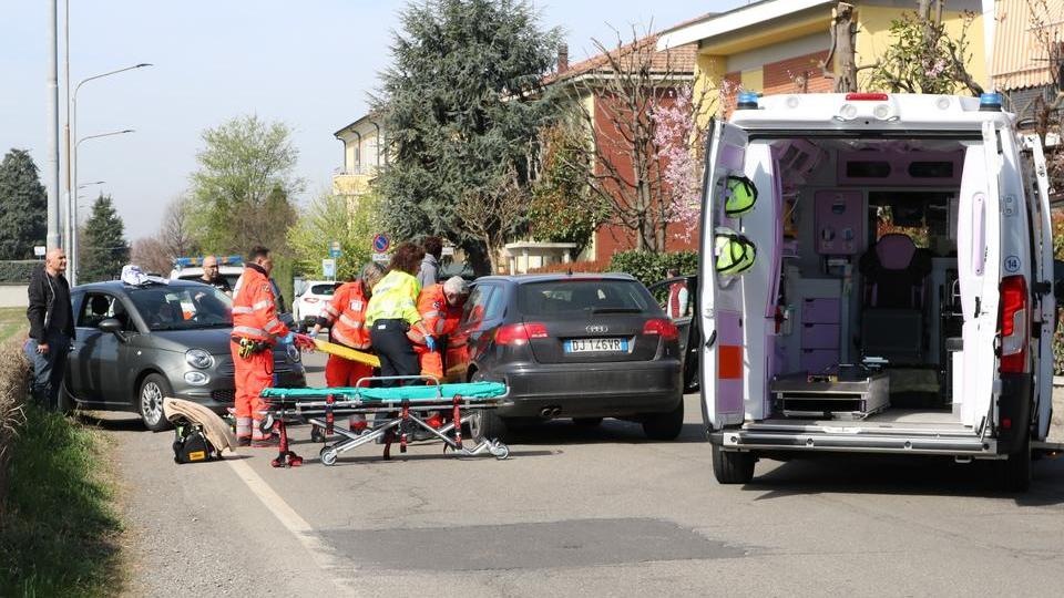 Schianto a Piumazzo Due donne in ospedale