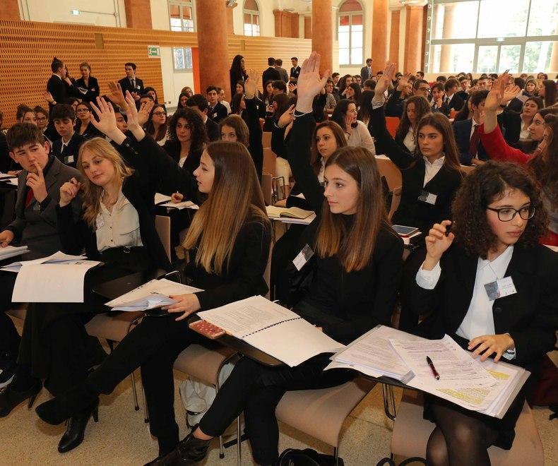 Il Parlamento europeo fa tappa a Reggio grazie a 180 studenti 