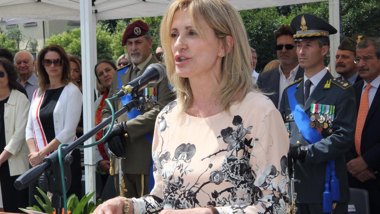 La prefetta di Prato Rosalba Scialla