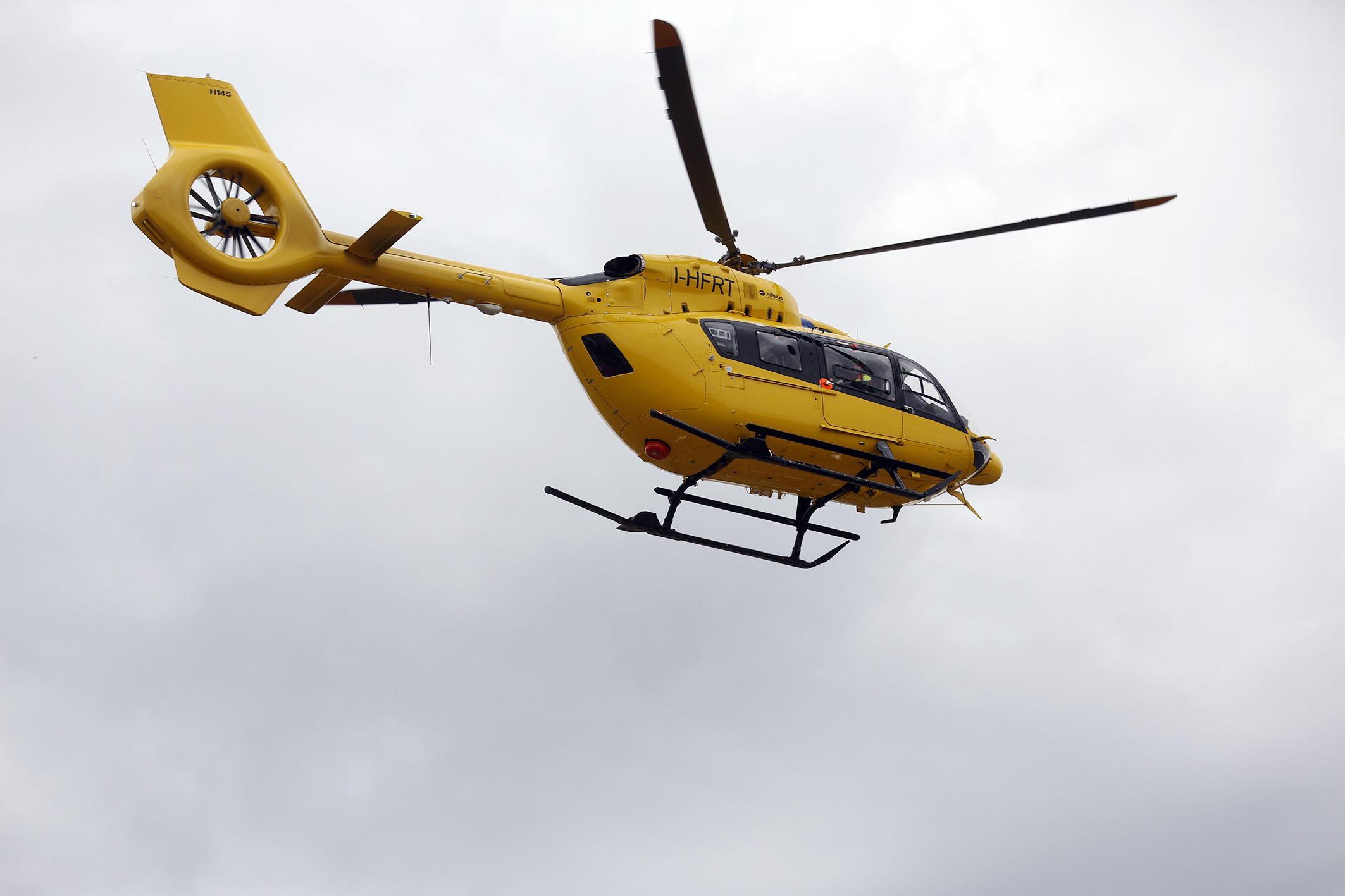 Giardiniere si ferisce a una mano con la motosega, trasferito a Careggi 