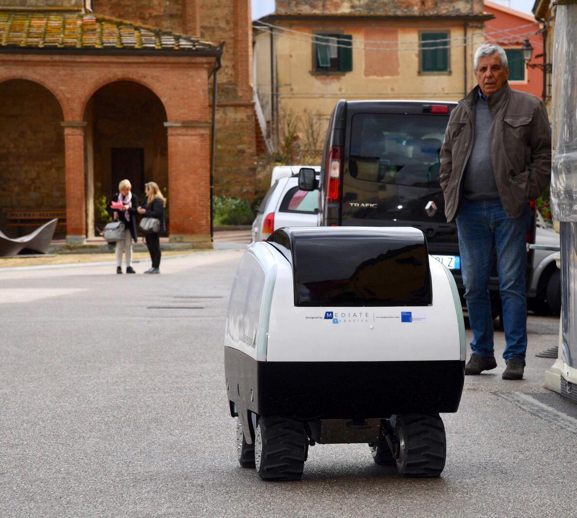A Peccioli è arrivato il primo robot carrello della spesa - Video