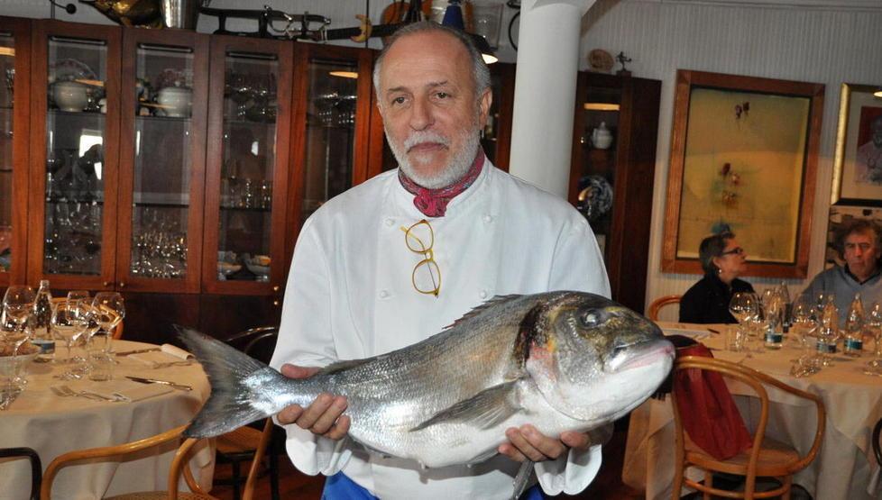 «Babbo faccio un giro...». Ma Luciano Zazzeri era morto nel garage 