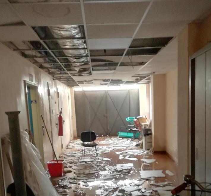 Si rompe tubo, anagrafe chiusa per allagamento 