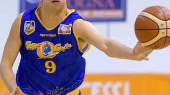 IL BASKET GOLFO VOLA ANCHE CON LE AQUILE
