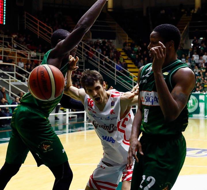 Disastro Grissin Bon ad Avellino è una debacle 