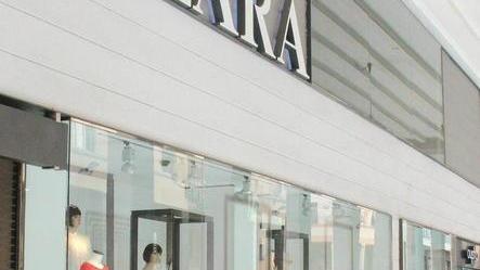 Tenta di rubare da Zara, denunciato un 17enne