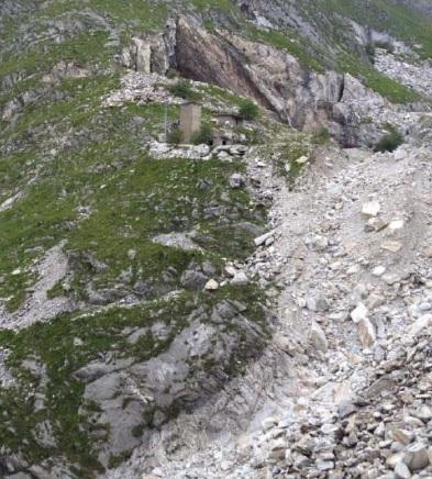 Portavano via scaglie di marmo senza autorizzazione: condannati 