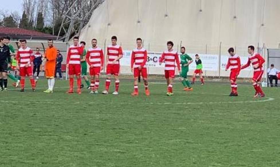 L’Atletico Santacroce festeggia in nove e dopo 10’ di recupero