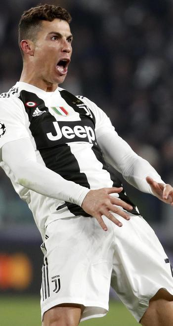 L’Uefa indaga Ronaldo per il gesto ai tifosi spagnoli 